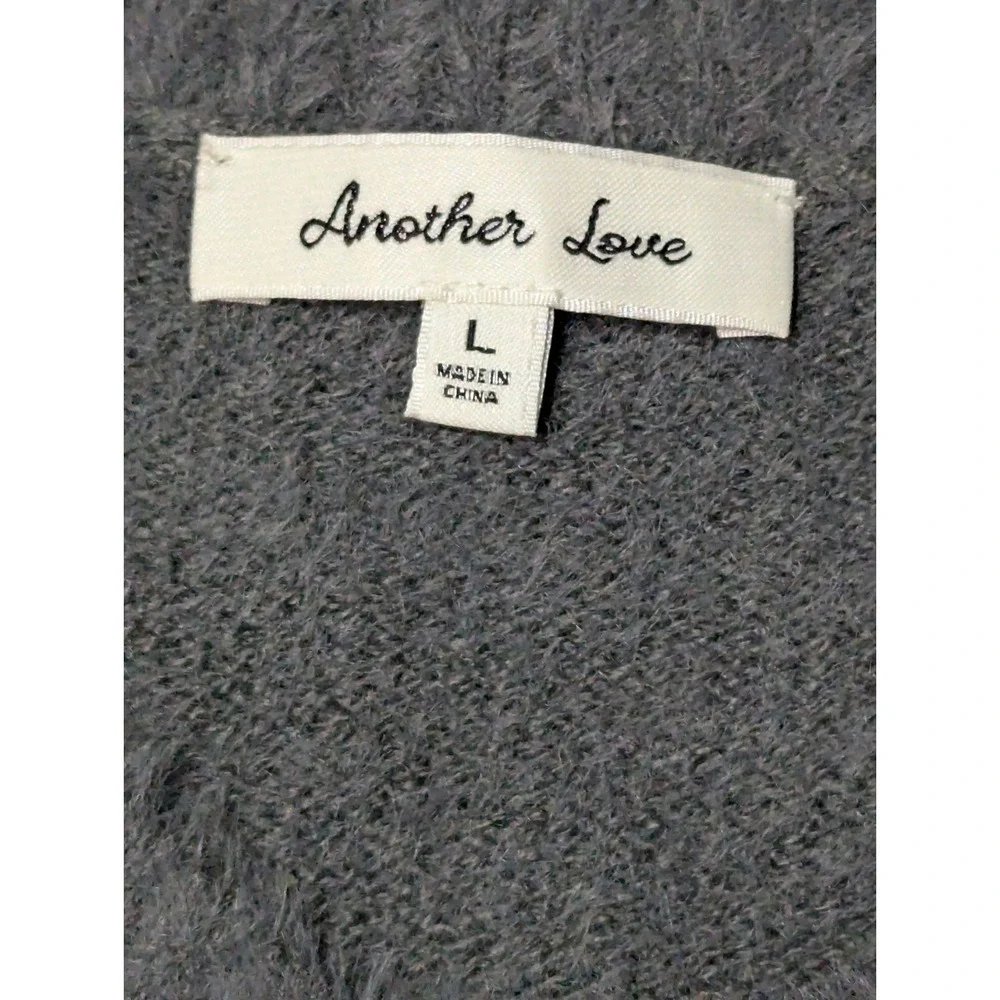 Another Love Gray Fuzzy V-Neck Long Sleeve Pullover Sweater Women's Size L